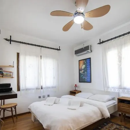 Villa Merkezde Muestakil Havuzlu *