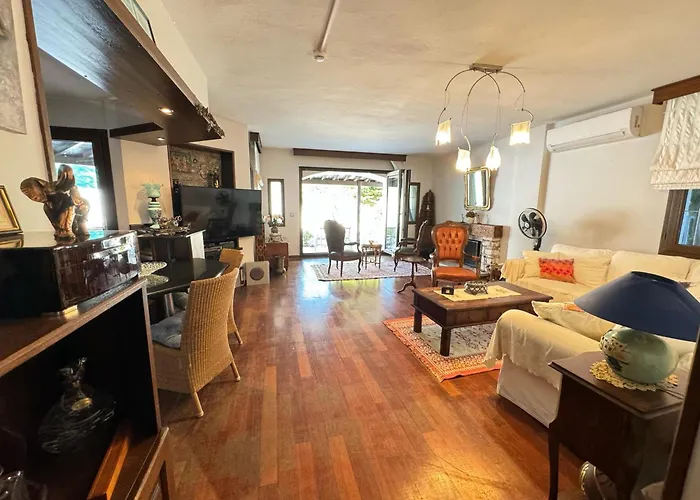 Villa Merkezde Muestakil Havuzlu Bodrum