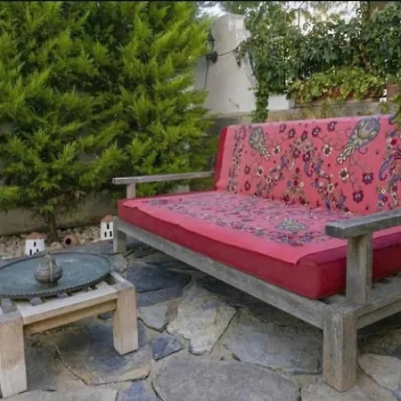 Merkezde Muestakil Havuzlu Villa *