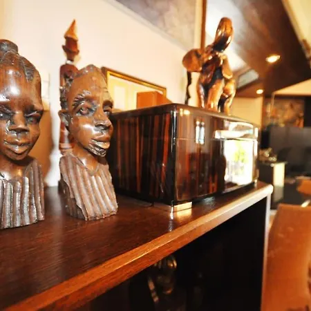 Merkezde Muestakil Havuzlu 别墅